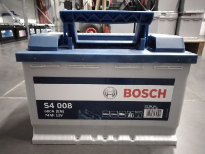 Batteria auto 74ah - 680en Bosch