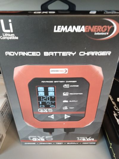 Caricabatterie / Mantenitore 12 Volt - 5.0 ah Lemania Energy